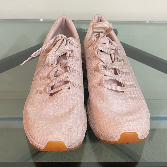 Nobull Blush Ripstop Runner - Picture 4 of 7